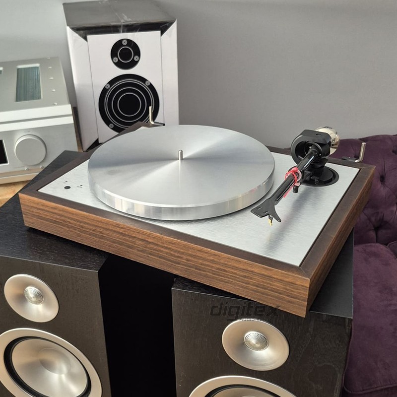 Nuovo - Pro-Ject The Classic EVO, Giradischi Hi-Fi Trazione a Cinghia