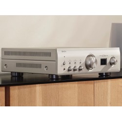 Amplificatore e Lettore di Rete con Streaming Hi-Fi Denon PMA-900HNE